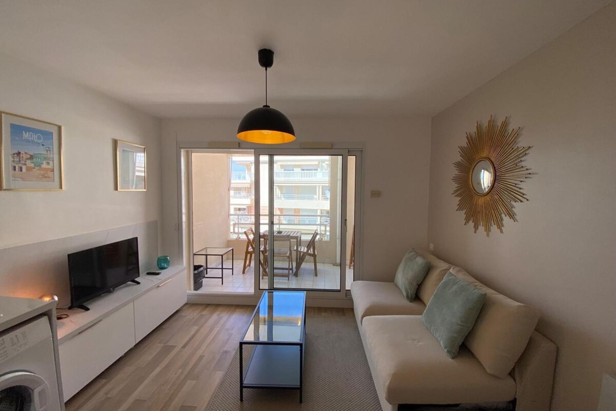 06Ai - Beautiful Renovated Studio - Sea And Pool View Vallauris Exterior foto